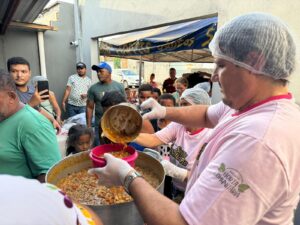 Setor Campo Bello em Gurupi-TO, recebeu o sopão solidário realizado pelo deputado Eduardo fortes e toda a equipe IMG 20240317 WA2181