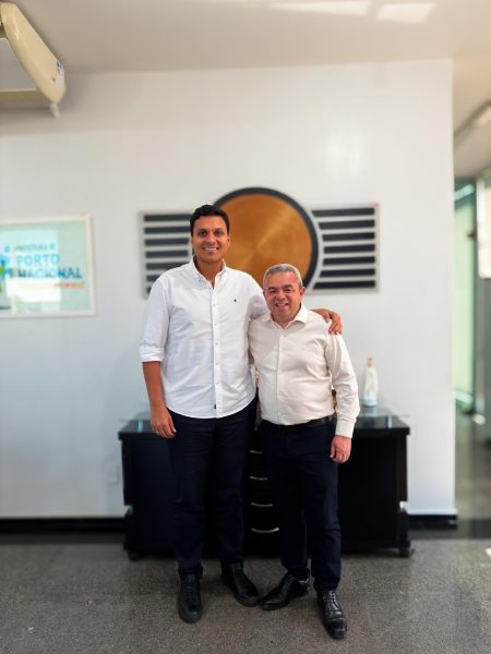 Iratã Abreu e Ronivon Maciel firmam compromisso por inovação e modernização em Porto Nacional IMG 20260630 WA0240