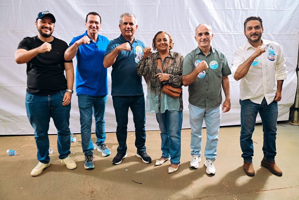 Prefeito Fontoura e o Vice Juntos Com 8 vereadores declaram apoio a Alexandre Guimarães para o Senado em Figueirópolis IMG 20260821 WA0051